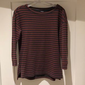 Patagonia top; 3/4 sleeves; stripes